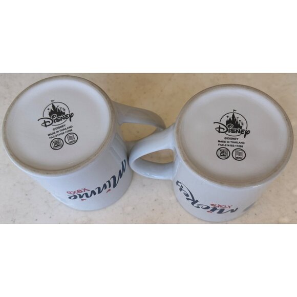 Set of 2 Disney's Minnie & Mickey Mouse XOXO 12 oz. Ceramic Coffee Mugs - Picture 3 of 10